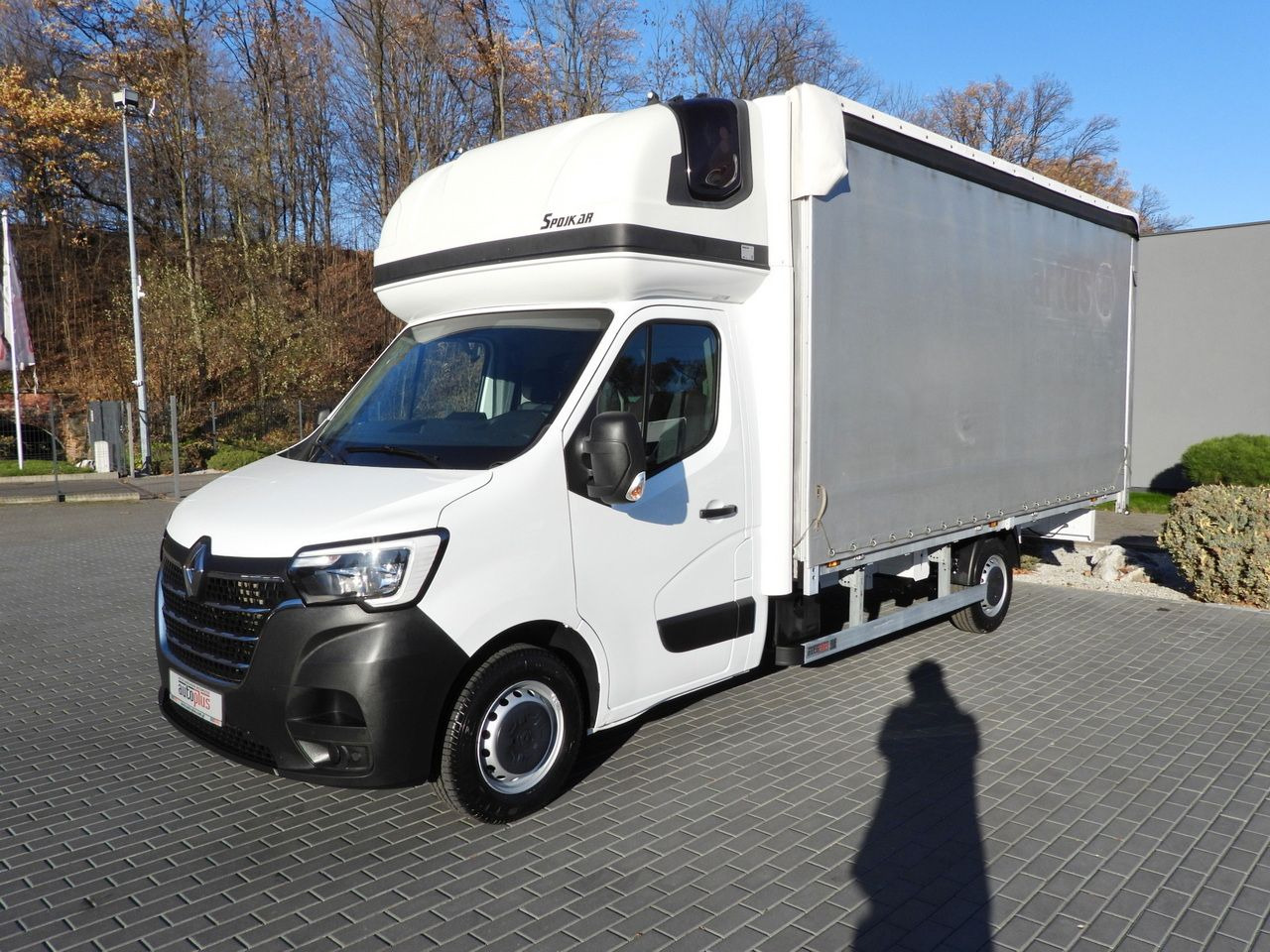 Curtain side van RENAULT MASTER TARPAULIN 10 PALLETS WEBASTO CRUISE CONTROL LED LIGHTS PNEUMATICS AIR CONDITIONING 165HP: picture 6 Curtain side van RENAULT MASTER TARPAULIN 10 PALLETS WEBASTO CRUISE CONTROL LED LIGHTS PNEUMATICS AIR CONDITIONING 165HP: picture 6