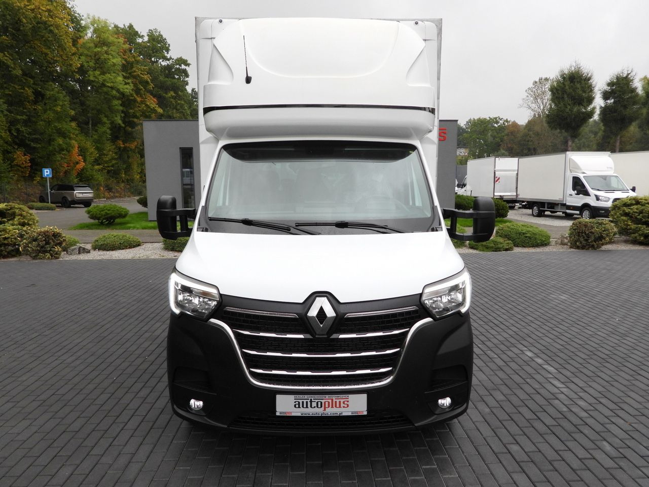RENAULT MASTER TARPAULIN 12 PALLETS WEBASTO CRUISE CONTROL NAVIGATION LED LIGHTS PNEUMATICS AIR CONDITIONING  165HP - Curtain side van: picture 5 RENAULT MASTER TARPAULIN 12 PALLETS WEBASTO CRUISE CONTROL NAVIGATION LED LIGHTS PNEUMATICS AIR CONDITIONING  165HP - Curtain side van: picture 5