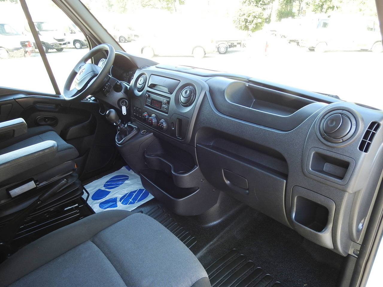 Curtain side van RENAULT MASTER TARPAULIN 8 PALLETS WEBASTO CRUISE CONTROL AIR CONDITIONING PNEUMATICS  170HP: picture 40