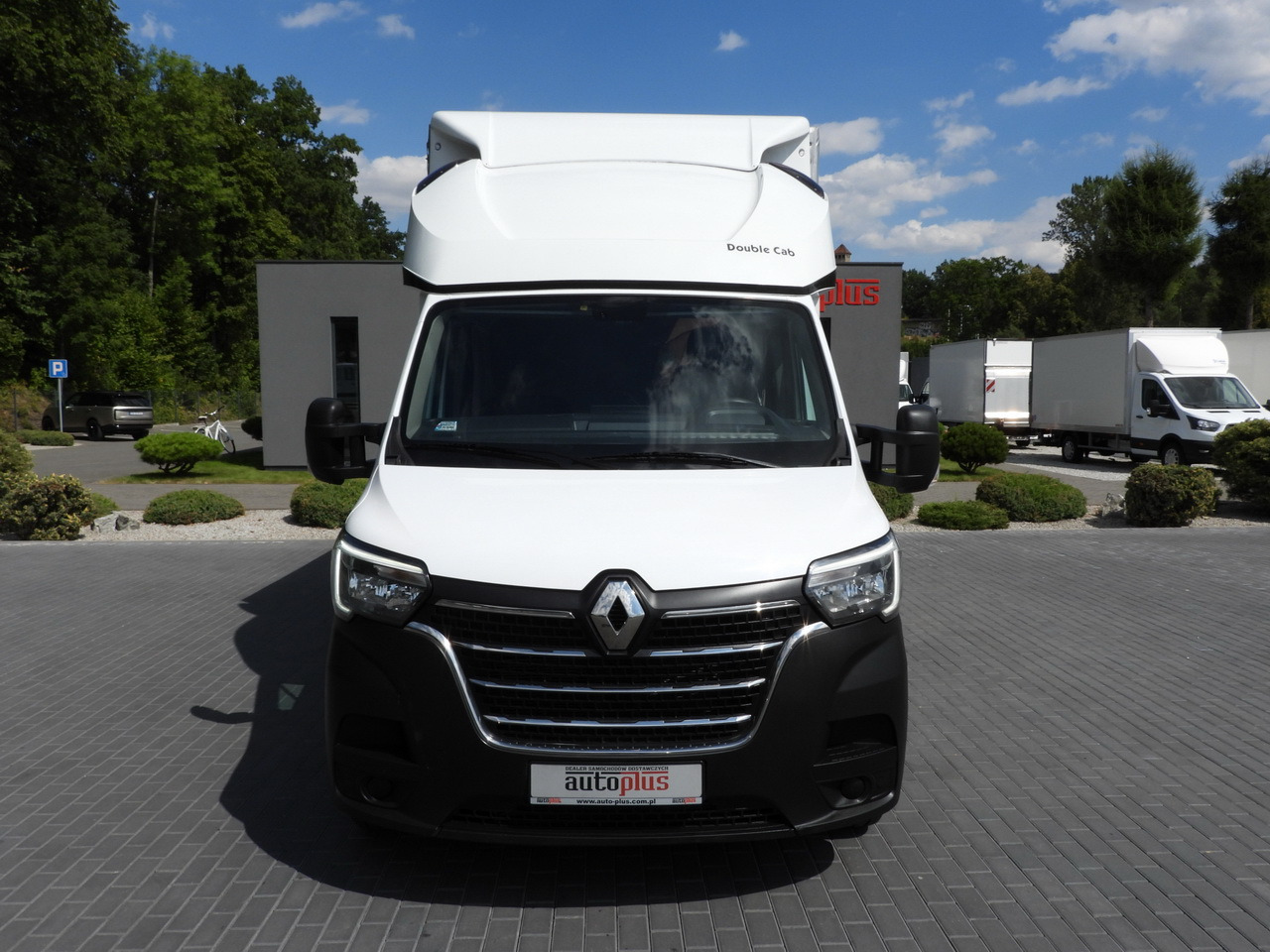 RENAULT MASTER TARPAULIN 8 PALLETS WEBASTO CRUISE CONTROL LED LIGHTS PNEUMATICS AIR CONDITIONING 165HP - Curtain side van: picture 5 RENAULT MASTER TARPAULIN 8 PALLETS WEBASTO CRUISE CONTROL LED LIGHTS PNEUMATICS AIR CONDITIONING 165HP - Curtain side van: picture 5