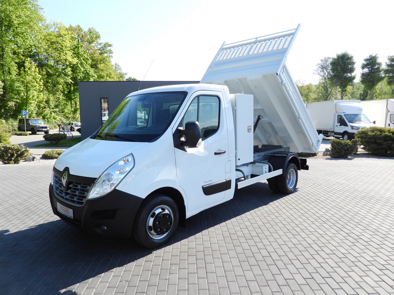 Tipper van RENAULT MASTER TIPPER CRUISE CONTROL TWIN WHEELS AIR CONDITIONING  145HP: picture 18