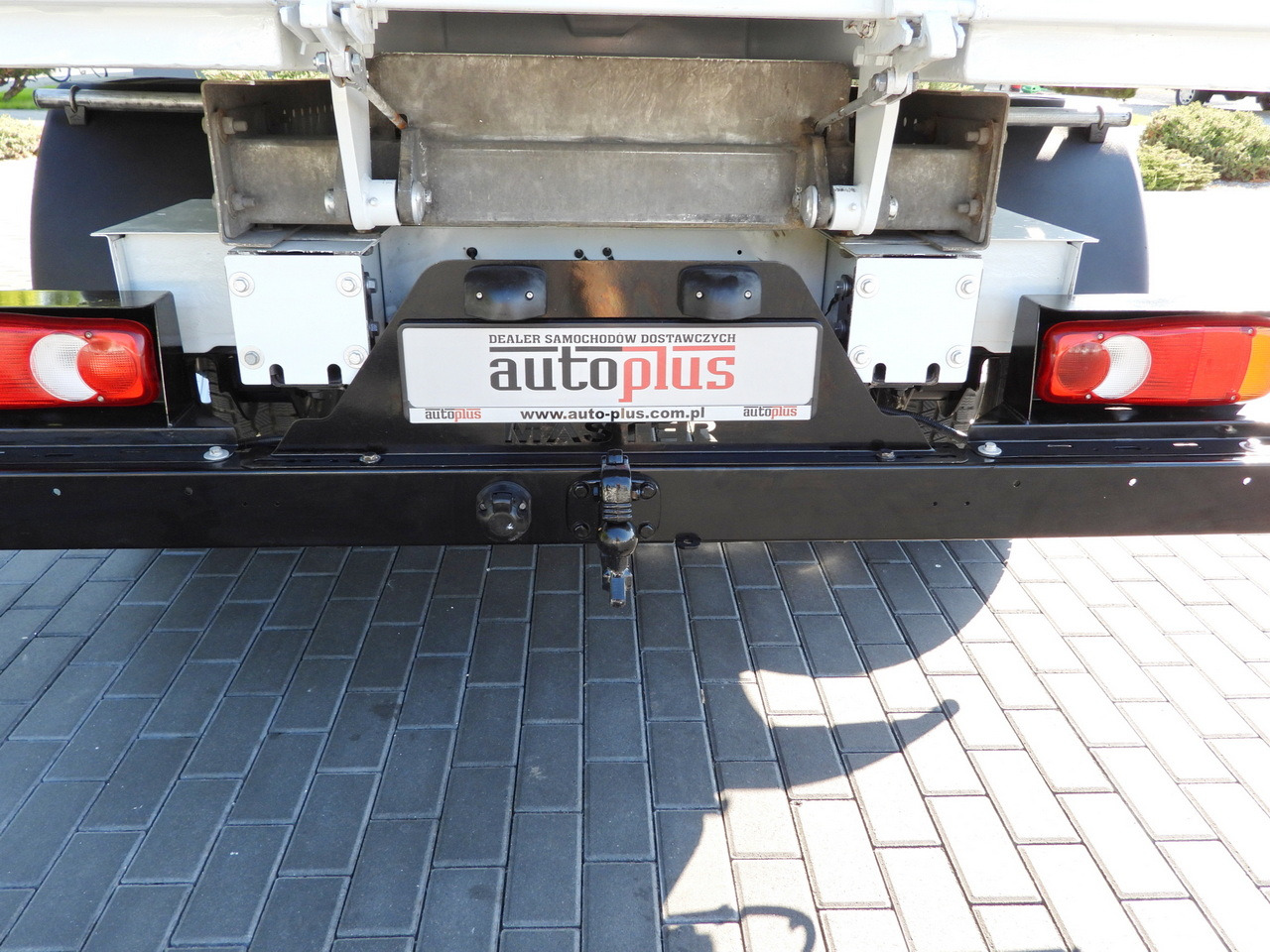 Tipper van RENAULT MASTER TIPPER CRUISE CONTROL TWIN WHEELS AIR CONDITIONING  145HP: picture 15