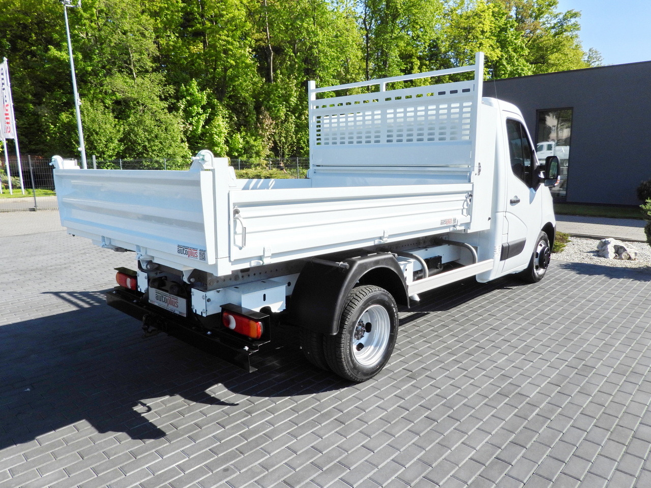 Tipper van RENAULT MASTER TIPPER CRUISE CONTROL TWIN WHEELS AIR CONDITIONING  145HP: picture 13