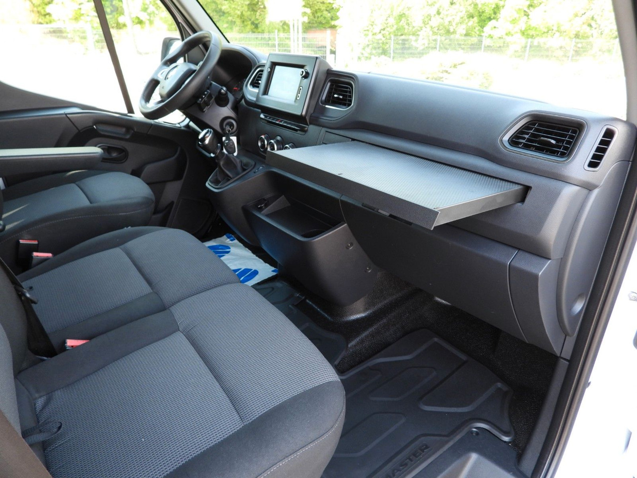New Box van Renault MASTER  KOFFER AUFZUG 8 PALETTEN TEMPOMAT NAVI: picture 30