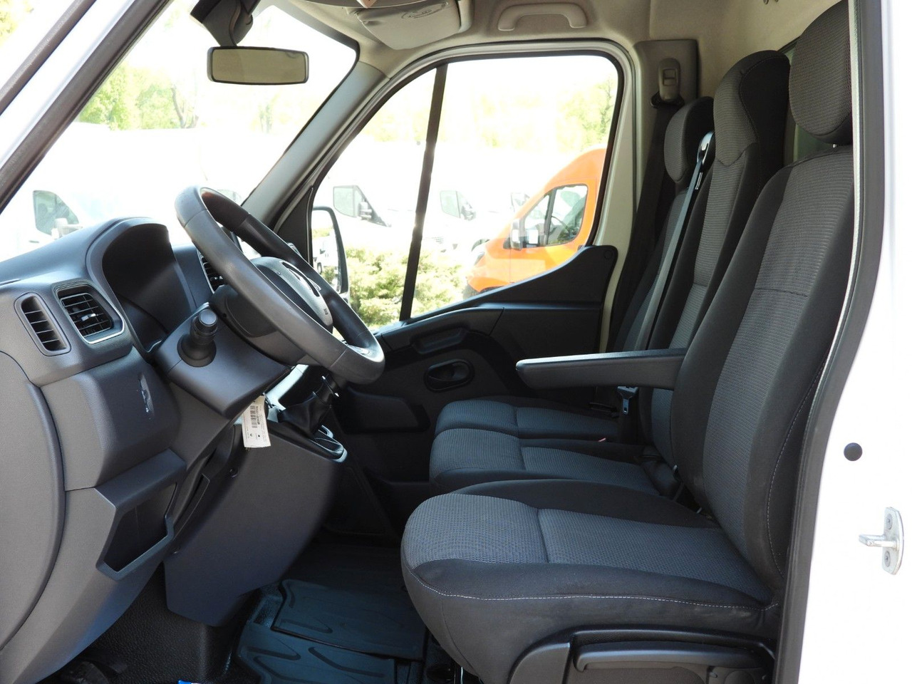 New Box van Renault MASTER  KOFFER AUFZUG 8 PALETTEN TEMPOMAT NAVI: picture 23