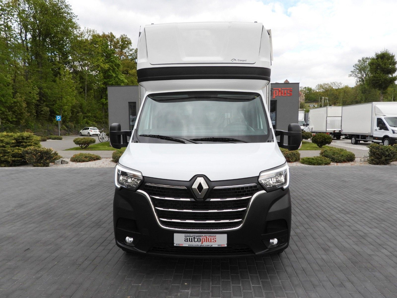Renault MASTER PRITSCHE PLANE 10 PALETTEN WEBASTO A/C - Curtain side van: picture 5 Renault MASTER PRITSCHE PLANE 10 PALETTEN WEBASTO A/C - Curtain side van: picture 5