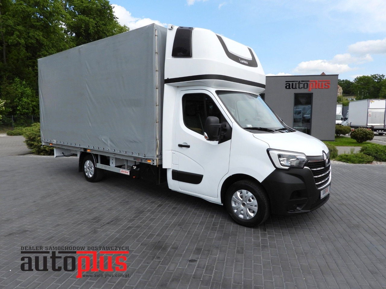 Renault MASTER PRITSCHE PLANE 10 PALETTEN WEBASTO A/C - Curtain side van: picture 1 Renault MASTER PRITSCHE PLANE 10 PALETTEN WEBASTO A/C - Curtain side van: picture 1