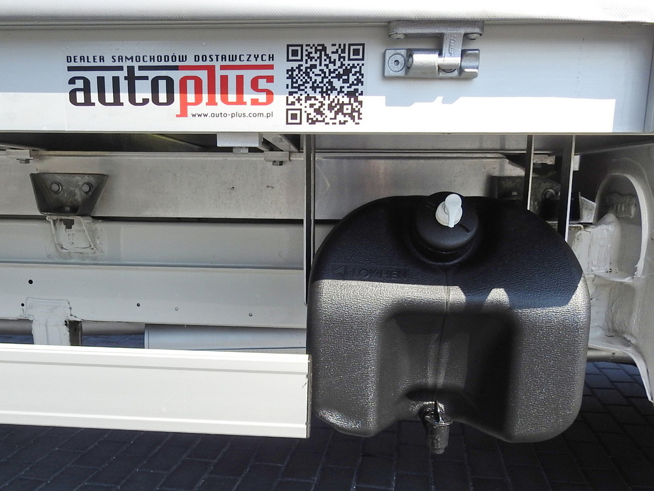 Leasing of VOLKSWAGEN CRAFTER TARPAULIN 10 PALLETS WEBASTO CRUISE CONTROL AIR CONDITIONING LED LIGHTS  180HP VOLKSWAGEN CRAFTER TARPAULIN 10 PALLETS WEBASTO CRUISE CONTROL AIR CONDITIONING LED LIGHTS  180HP: picture 21