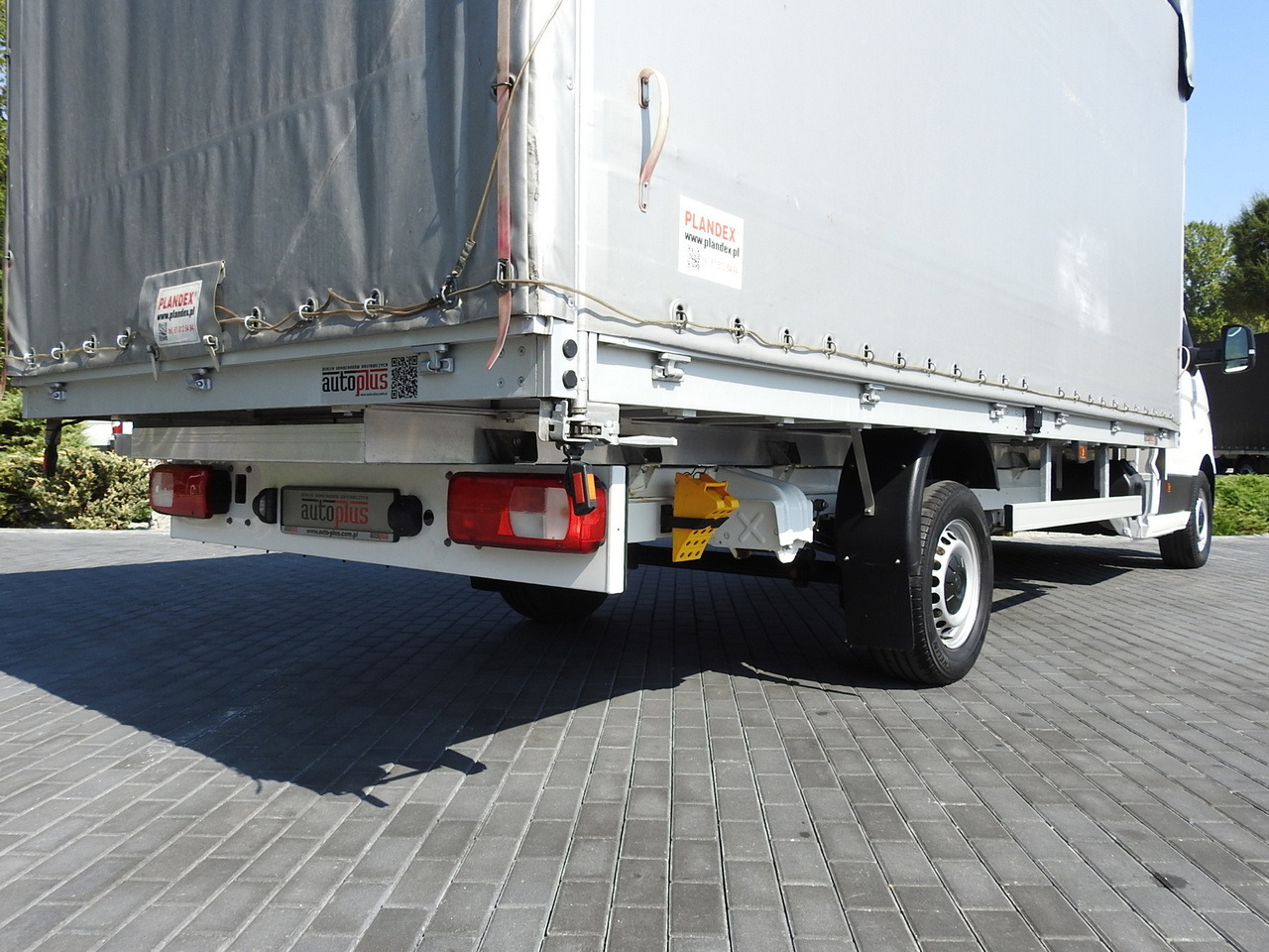 Leasing of VOLKSWAGEN CRAFTER TARPAULIN 10 PALLETS WEBASTO CRUISE CONTROL AIR CONDITIONING LED LIGHTS  180HP VOLKSWAGEN CRAFTER TARPAULIN 10 PALLETS WEBASTO CRUISE CONTROL AIR CONDITIONING LED LIGHTS  180HP: picture 24