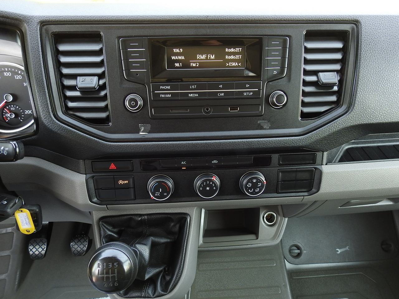 Leasing of VOLKSWAGEN CRAFTER TARPAULIN 10 PALLETS WEBASTO CRUISE CONTROL AIR CONDITIONING LED LIGHTS  180HP VOLKSWAGEN CRAFTER TARPAULIN 10 PALLETS WEBASTO CRUISE CONTROL AIR CONDITIONING LED LIGHTS  180HP: picture 34