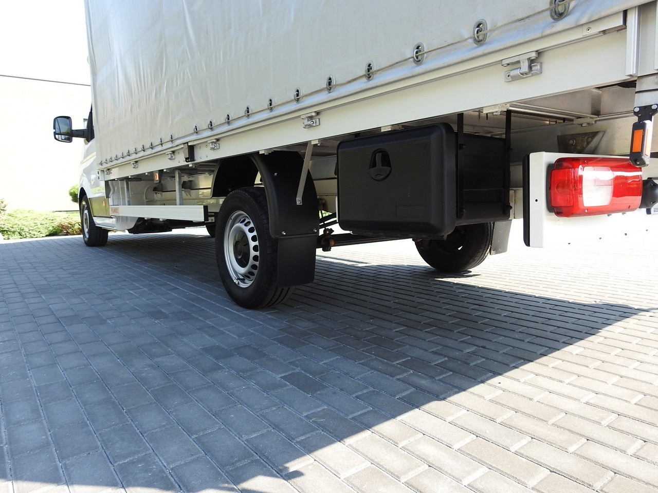 Leasing of VOLKSWAGEN CRAFTER TARPAULIN 10 PALLETS WEBASTO CRUISE CONTROL AIR CONDITIONING LED LIGHTS  180HP VOLKSWAGEN CRAFTER TARPAULIN 10 PALLETS WEBASTO CRUISE CONTROL AIR CONDITIONING LED LIGHTS  180HP: picture 15