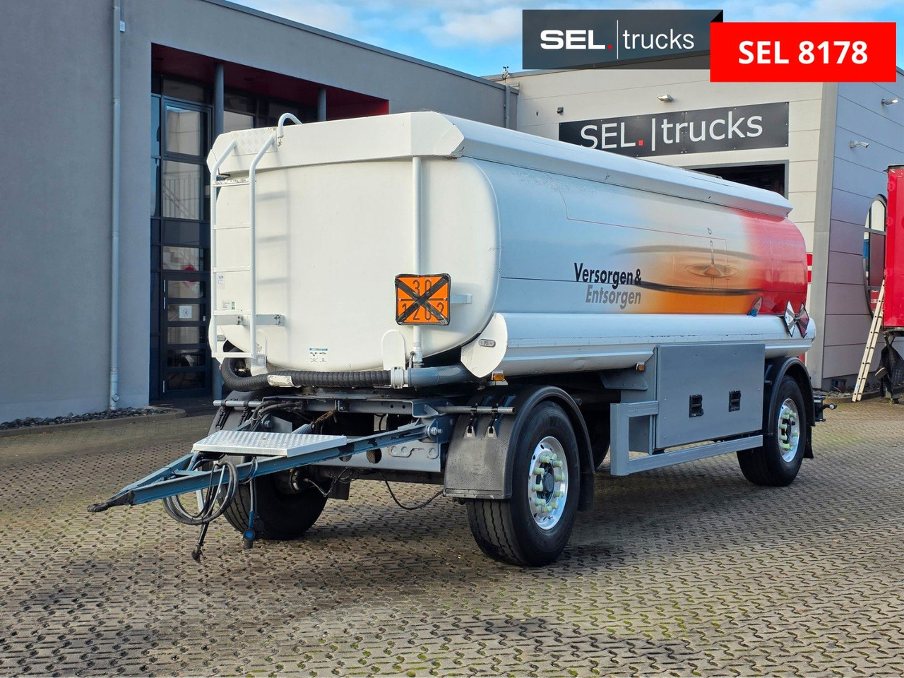 Esterer, Ulrich TA 18.186 /Alu-Felgen /ADR AT / - Tank trailer: picture 1 Esterer, Ulrich TA 18.186 /Alu-Felgen /ADR AT / - Tank trailer: picture 1