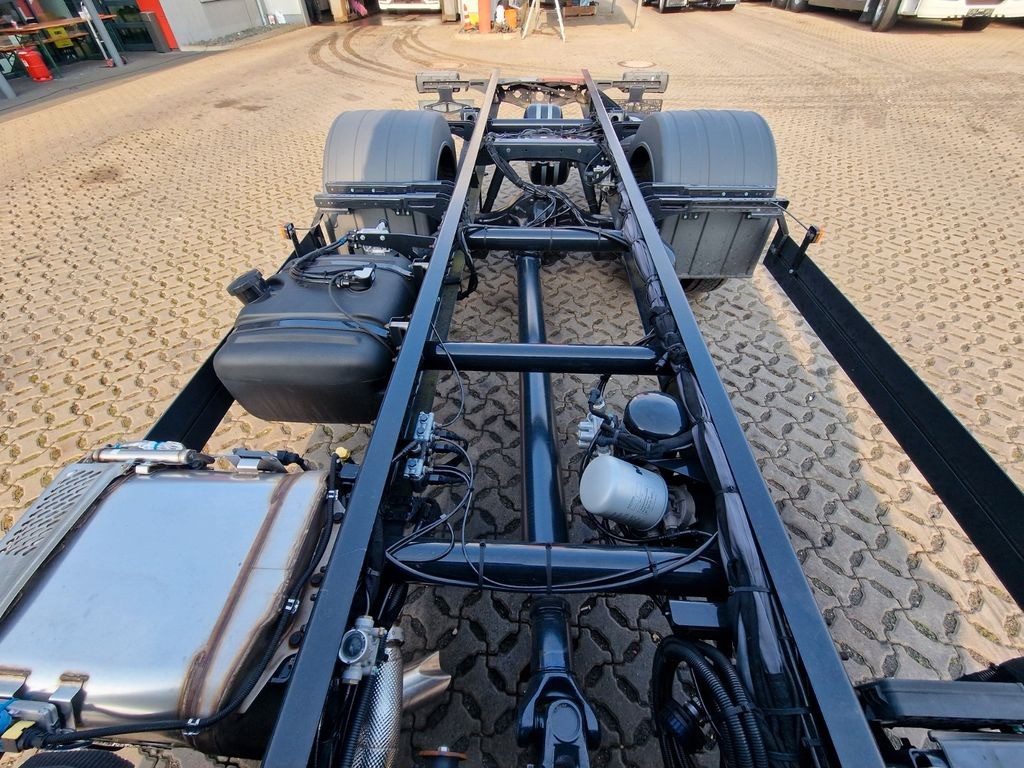 Cab chassis truck MAN TGL 8.250 4x2 BB / Nebenabtrieb/NEU/Euro  6E: picture 8