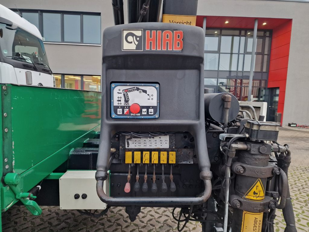 Crane truck MAN TGM 18.340 4X2 BL /Standklima/HIAB 144 GLAS MAN TGM 18.340 4X2 BL /Standklima/HIAB 144 GLAS: picture 9 Crane truck MAN TGM 18.340 4X2 BL /Standklima/HIAB 144 GLAS MAN TGM 18.340 4X2 BL /Standklima/HIAB 144 GLAS: picture 9