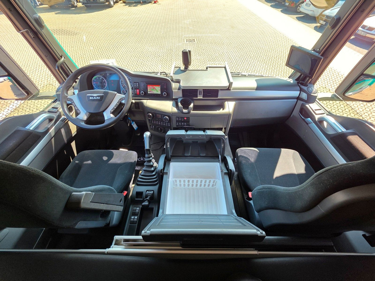 Tipper, Crane truck MAN TGS 28.480 6X4H-4 BL /HIAB /Fernbed. / Lenkachse: picture 21 Tipper, Crane truck MAN TGS 28.480 6X4H-4 BL /HIAB /Fernbed. / Lenkachse: picture 21