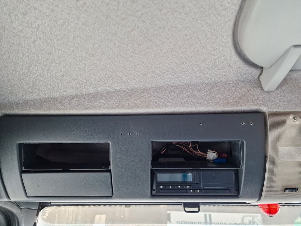 Crane truck MAN TGS 35.480 8X4H-6 BL / Intarder / FASSI F560 MAN TGS 35.480 8X4H-6 BL / Intarder / FASSI F560: picture 21 Crane truck MAN TGS 35.480 8X4H-6 BL / Intarder / FASSI F560 MAN TGS 35.480 8X4H-6 BL / Intarder / FASSI F560: picture 21