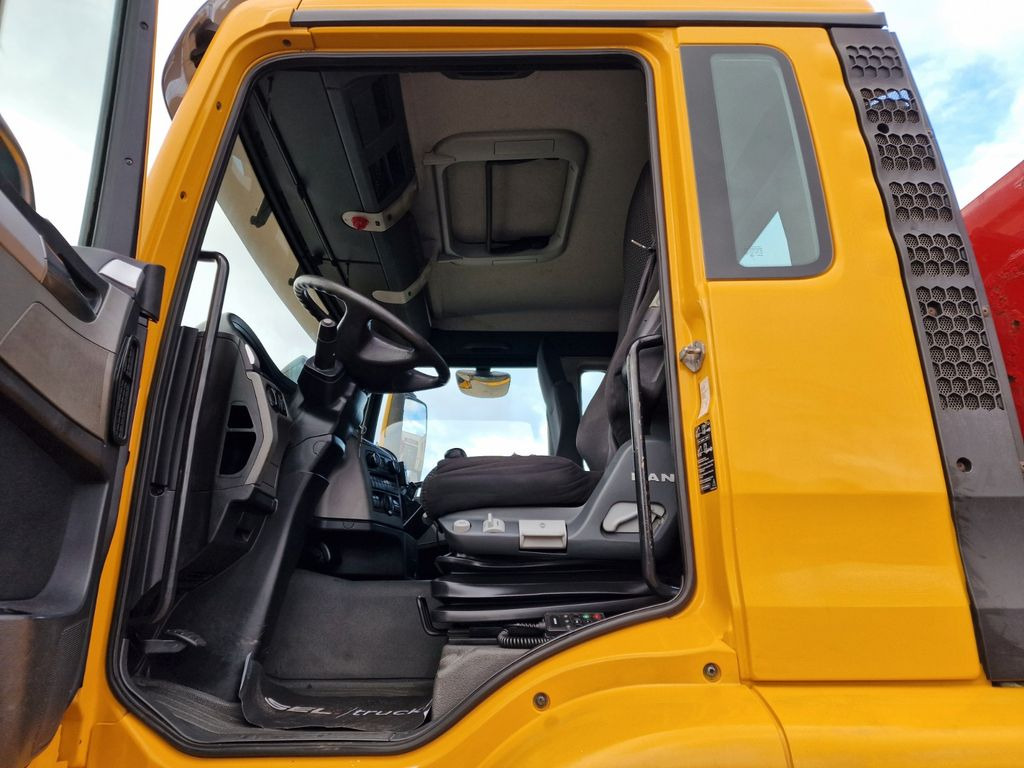 Crane truck MAN TGS 35.480 8X4H-6 BL / Intarder / FASSI F560 MAN TGS 35.480 8X4H-6 BL / Intarder / FASSI F560: picture 15 Crane truck MAN TGS 35.480 8X4H-6 BL / Intarder / FASSI F560 MAN TGS 35.480 8X4H-6 BL / Intarder / FASSI F560: picture 15