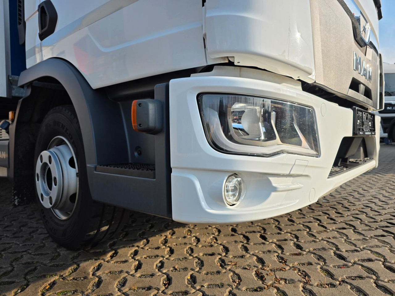 Curtainsider truck MAN TGX 12.250 4X2 BL CH / Totwinkelkamera / 6E: picture 49