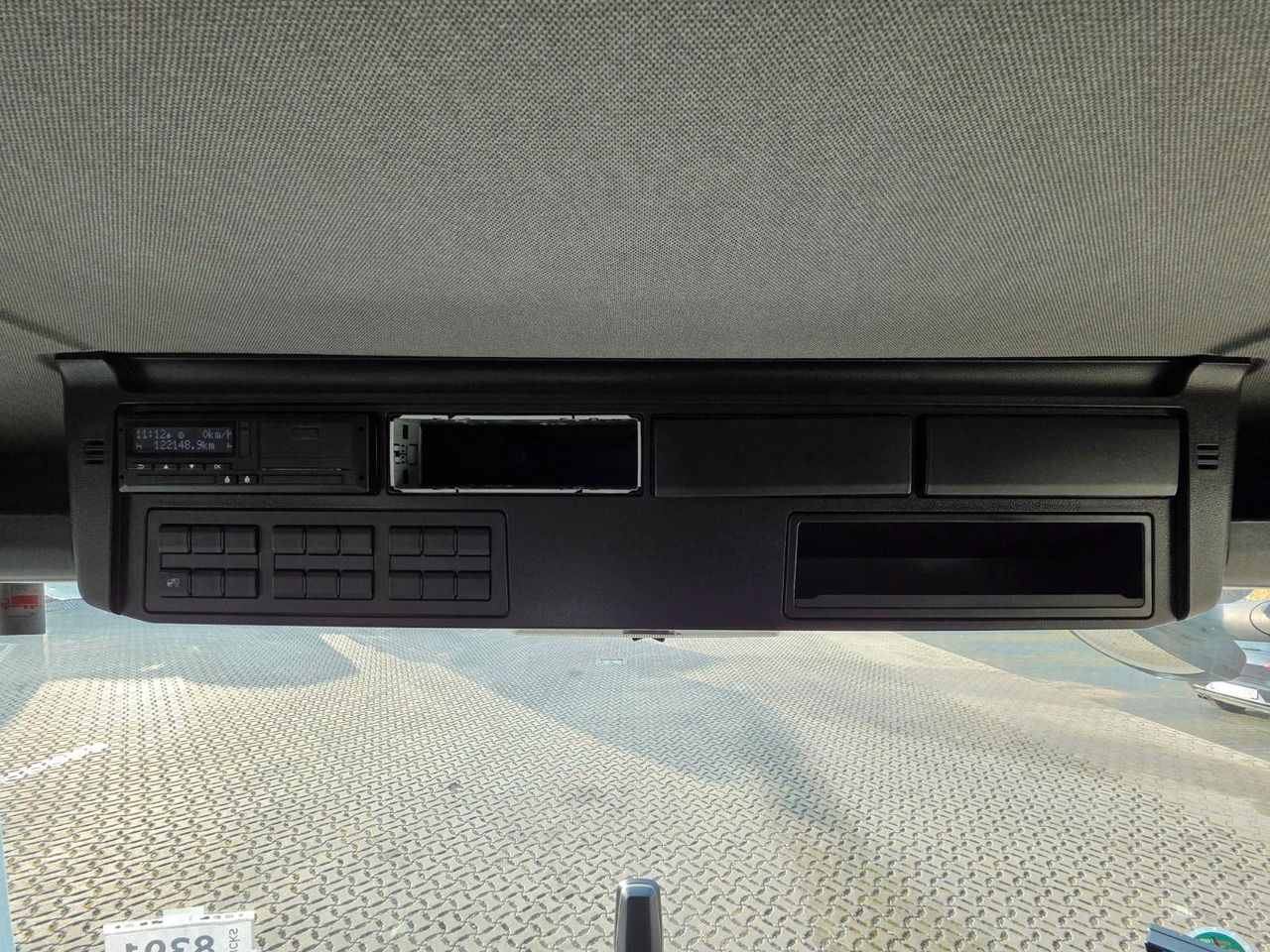 Curtainsider truck MAN TGX 12.250 4X2 BL CH / Totwinkelkamera / 6E: picture 32