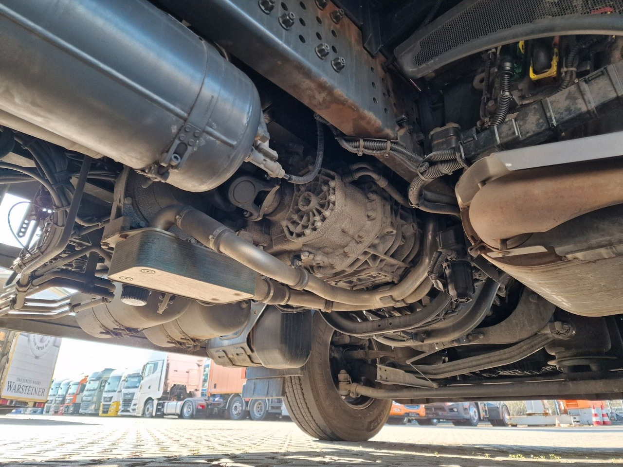 Curtainsider truck Mercedes-Benz Actros 2548 / Retarder / Euro 6E / Aluklappen: picture 12