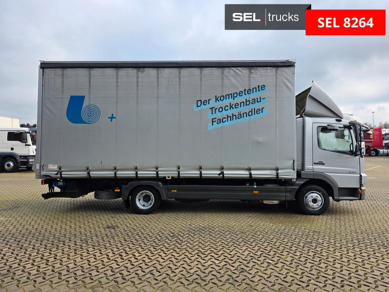 Mercedes-Benz Atego 818 / Ladebordwand - Curtain side van: picture 4 Mercedes-Benz Atego 818 / Ladebordwand - Curtain side van: picture 4