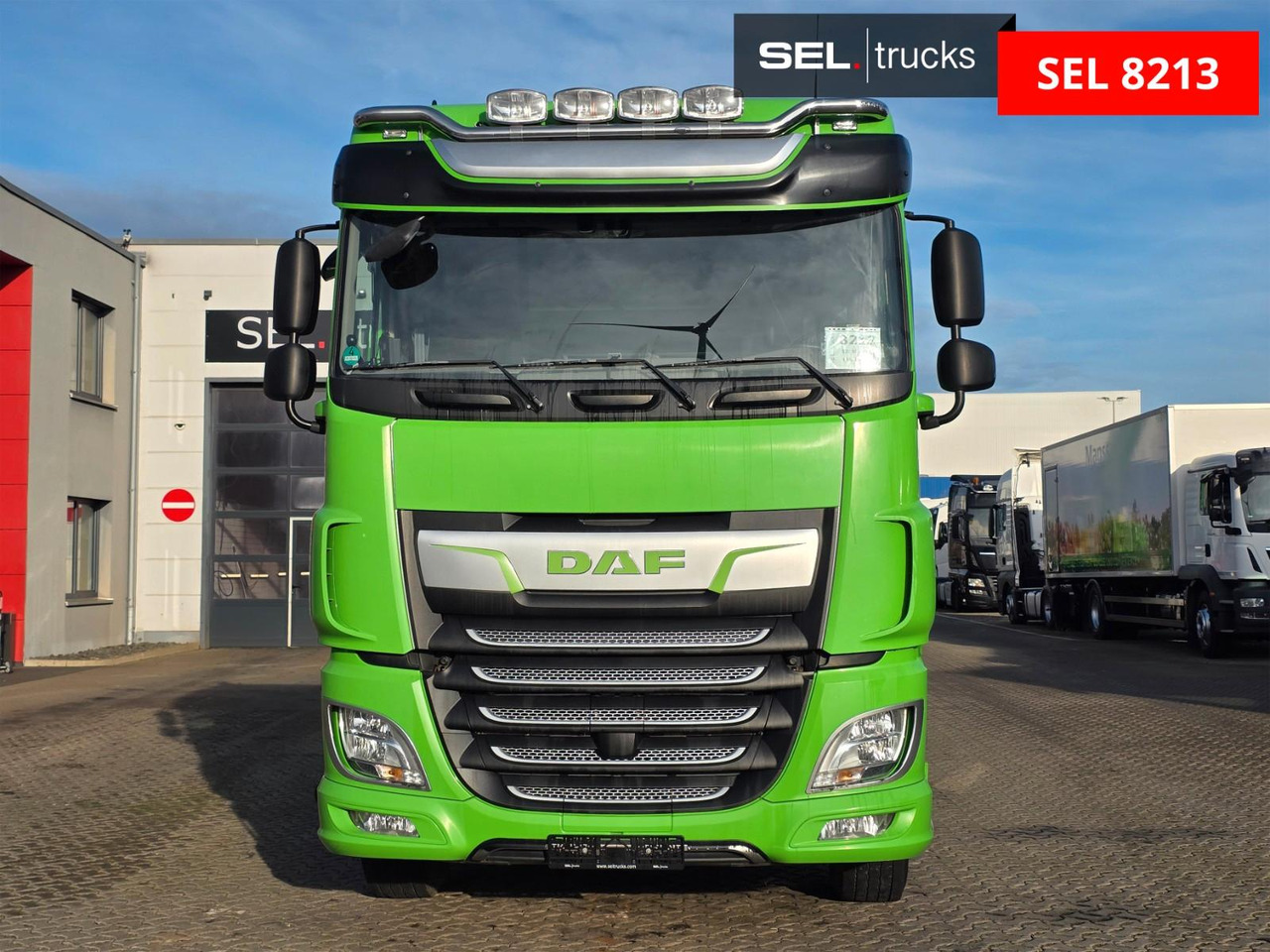 DAF XF 450 FT / Intarder / Kipphydraulik / PTO / 6D - Tractor unit: picture 2 DAF XF 450 FT / Intarder / Kipphydraulik / PTO / 6D - Tractor unit: picture 2