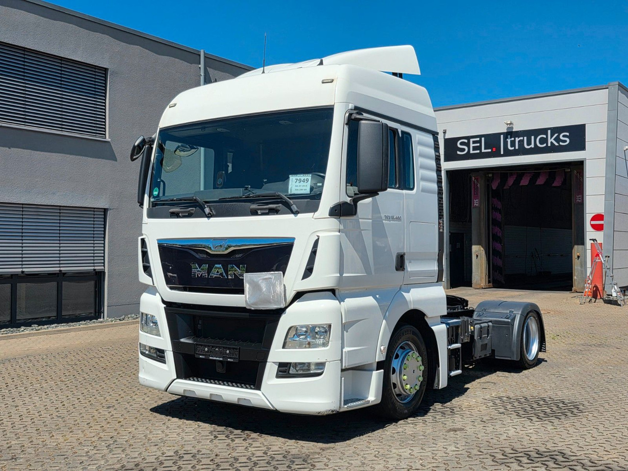 MAN TGX 18.400 4X2 LLS-U / ZF Intarder / Hubkupplung - Tractor unit: picture 2 MAN TGX 18.400 4X2 LLS-U / ZF Intarder / Hubkupplung - Tractor unit: picture 2