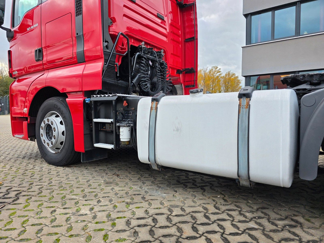 Tractor unit MAN TGX 18.460 4X2 BLS / Retarder / ADR AT: picture 13 Tractor unit MAN TGX 18.460 4X2 BLS / Retarder / ADR AT: picture 13