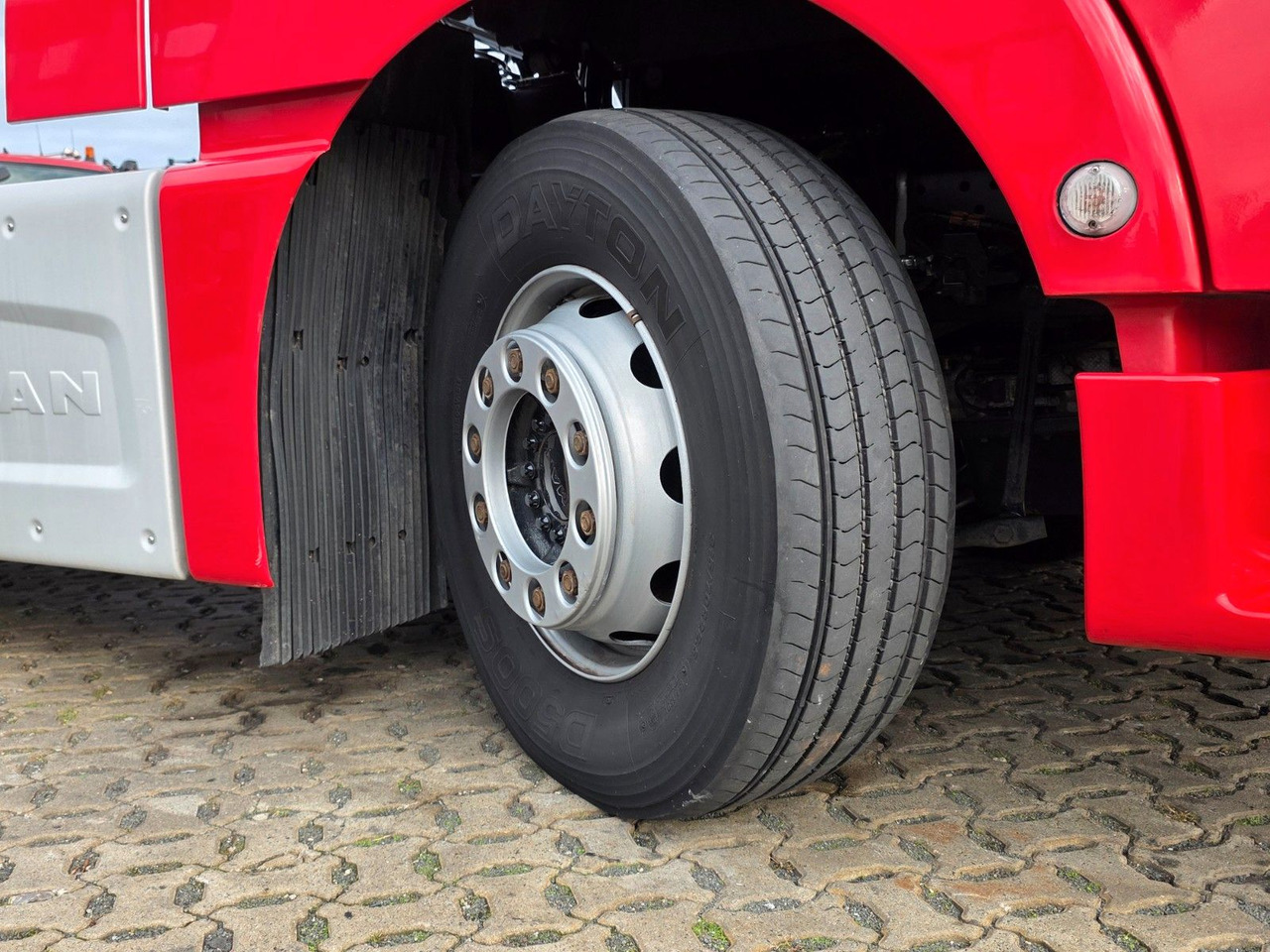 Tractor unit MAN TGX 18.460 4X2 BLS / Retarder / ADR AT: picture 46 Tractor unit MAN TGX 18.460 4X2 BLS / Retarder / ADR AT: picture 46