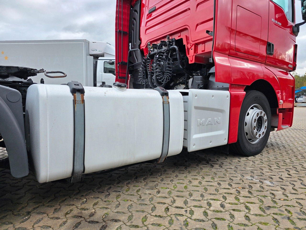 Tractor unit MAN TGX 18.460 4X2 BLS / Retarder / ADR AT: picture 16 Tractor unit MAN TGX 18.460 4X2 BLS / Retarder / ADR AT: picture 16