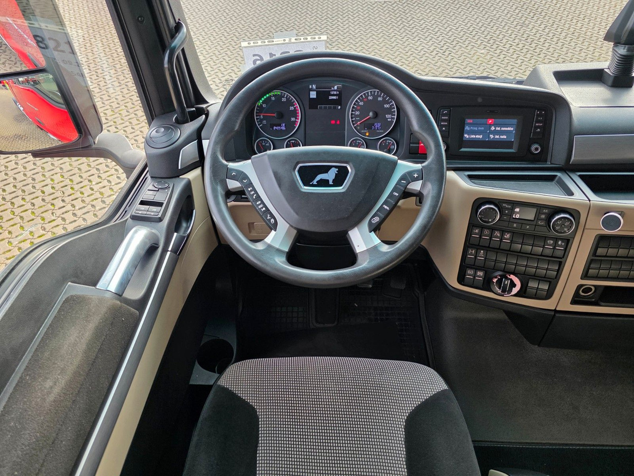 Tractor unit MAN TGX 18.460 4X2 BLS / Retarder / ADR AT: picture 36 Tractor unit MAN TGX 18.460 4X2 BLS / Retarder / ADR AT: picture 36