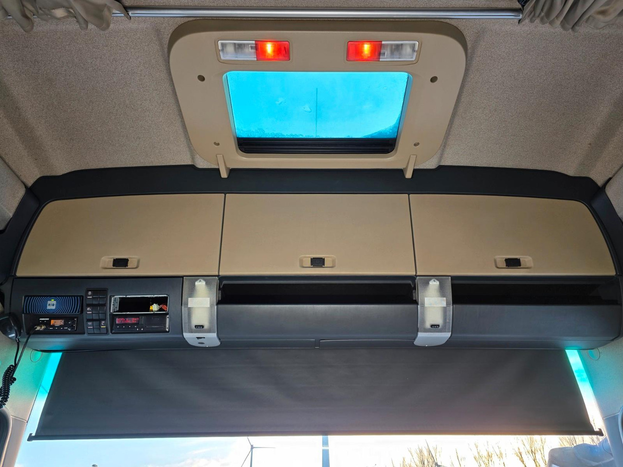 Tractor unit MAN TGX 18.460 4X2 LLS-U / Retarder / 2 Tanks: picture 36