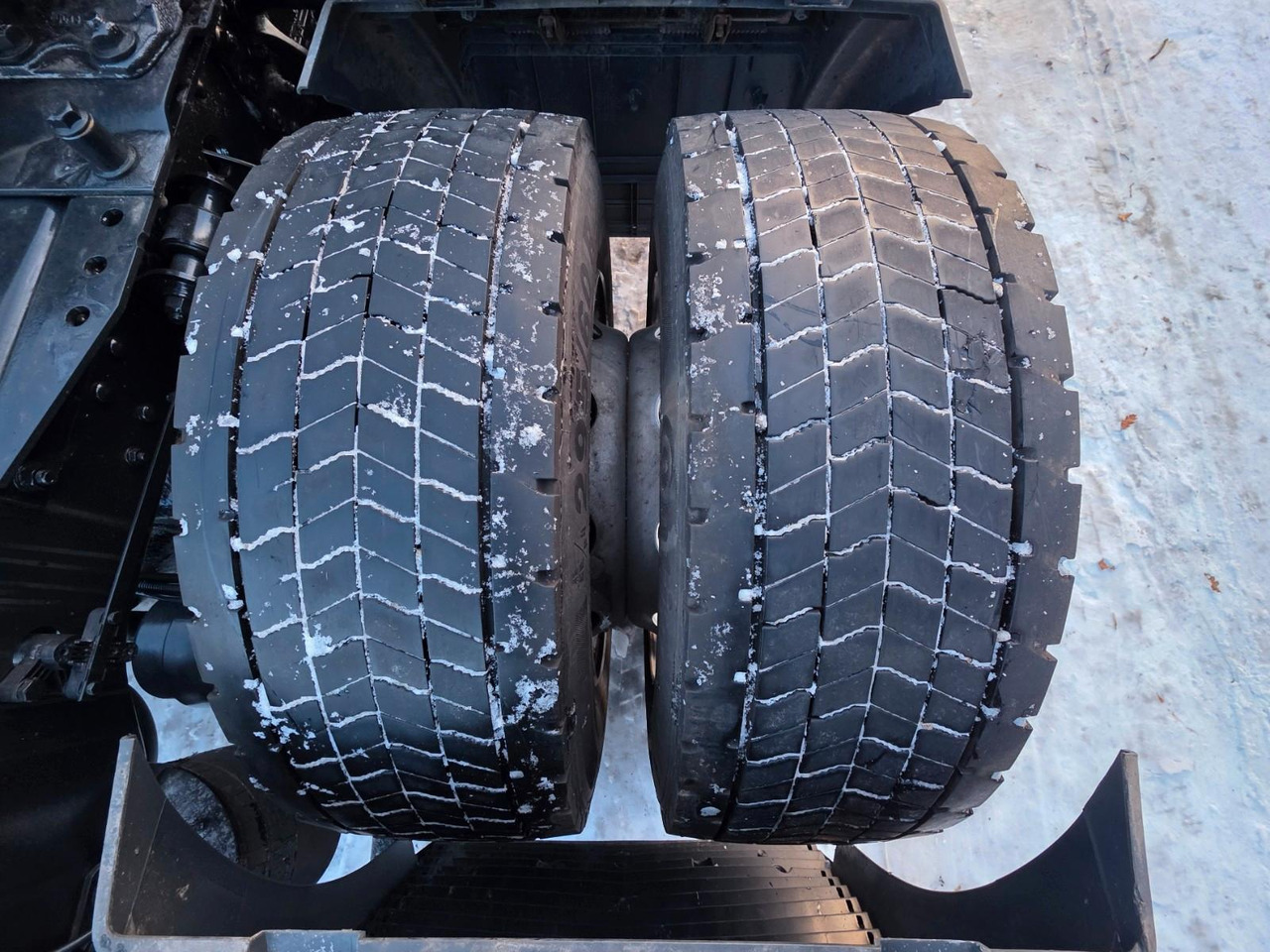 Tractor unit MAN TGX 18.460 4X2 LLS-U / Retarder / 2 Tanks: picture 50