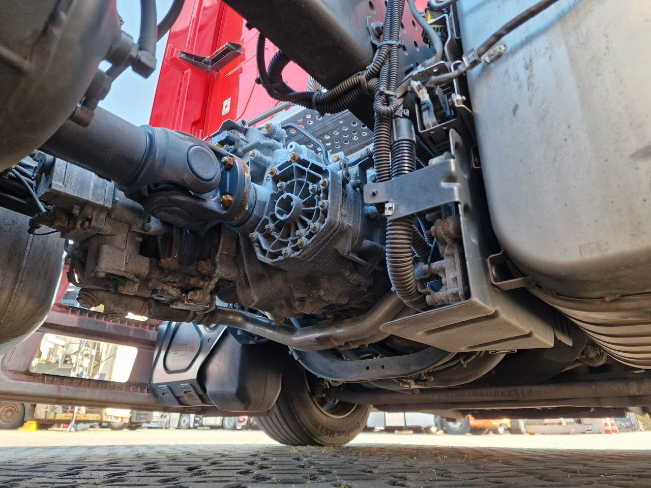 Tractor unit Mercedes-Benz Actros 1845 / Retarder / Standklima / Xenon: picture 12