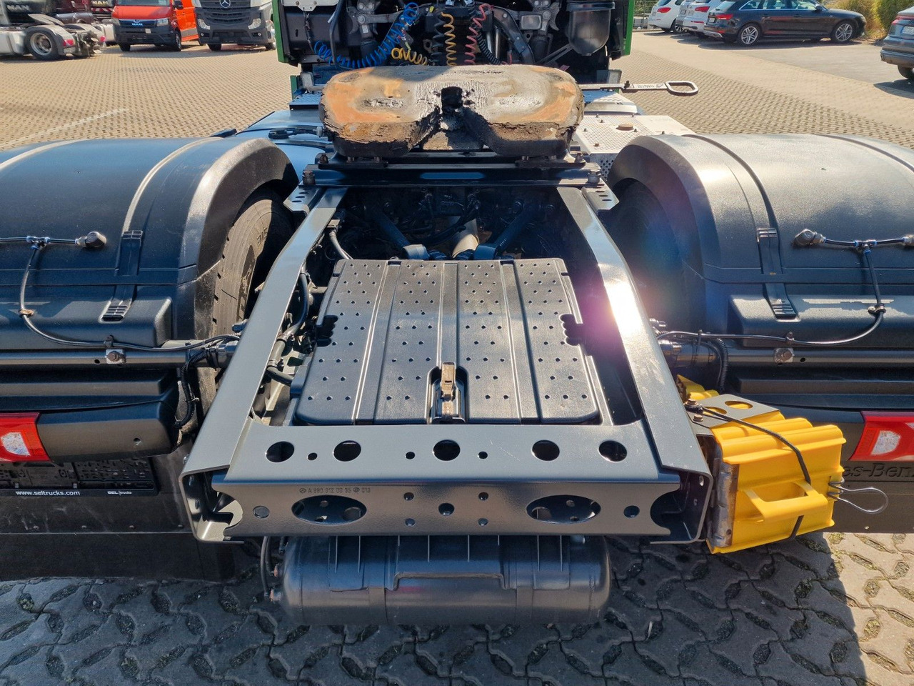 Tractor unit Mercedes-Benz Actros 1846 / Retarder / Kompressor / 6D: picture 9