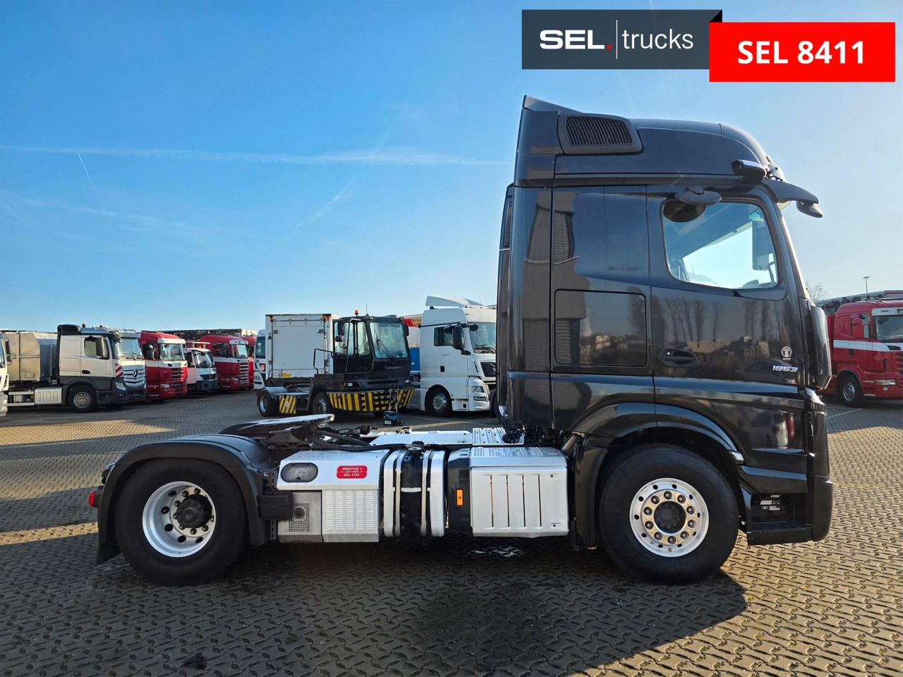 Mercedes-Benz Actros 1853 / Retarder / Kompressor / Kipphydr. - Tractor unit: picture 4 Mercedes-Benz Actros 1853 / Retarder / Kompressor / Kipphydr. - Tractor unit: picture 4