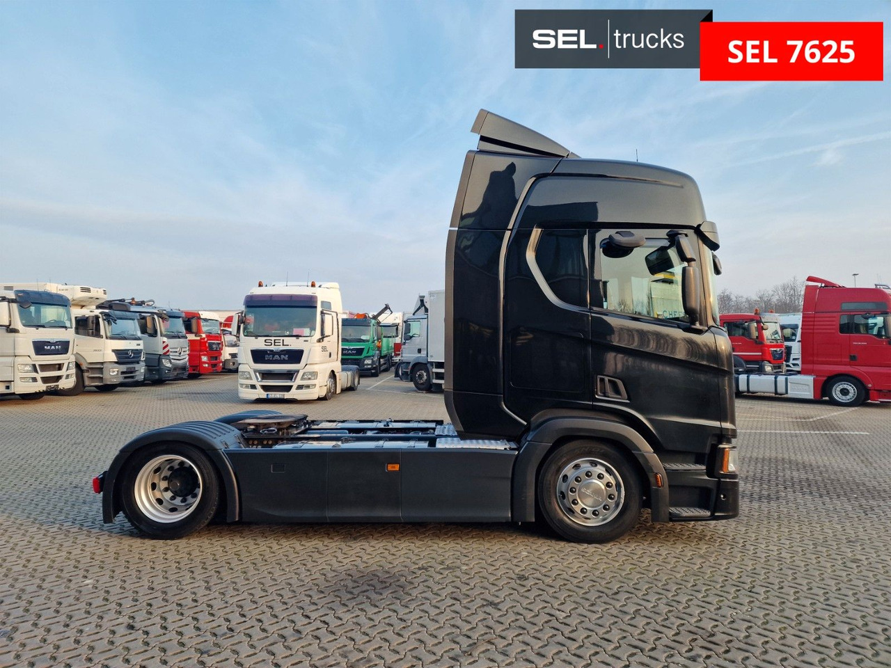 Scania R450 A4x2EB / Retarder / Standklima / Euro 6D - Tractor unit: picture 4 Scania R450 A4x2EB / Retarder / Standklima / Euro 6D - Tractor unit: picture 4