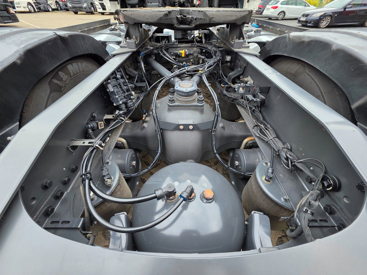 Tractor unit Volvo FH 500 / Retarder / Nebenabtrieb / 6E: picture 10