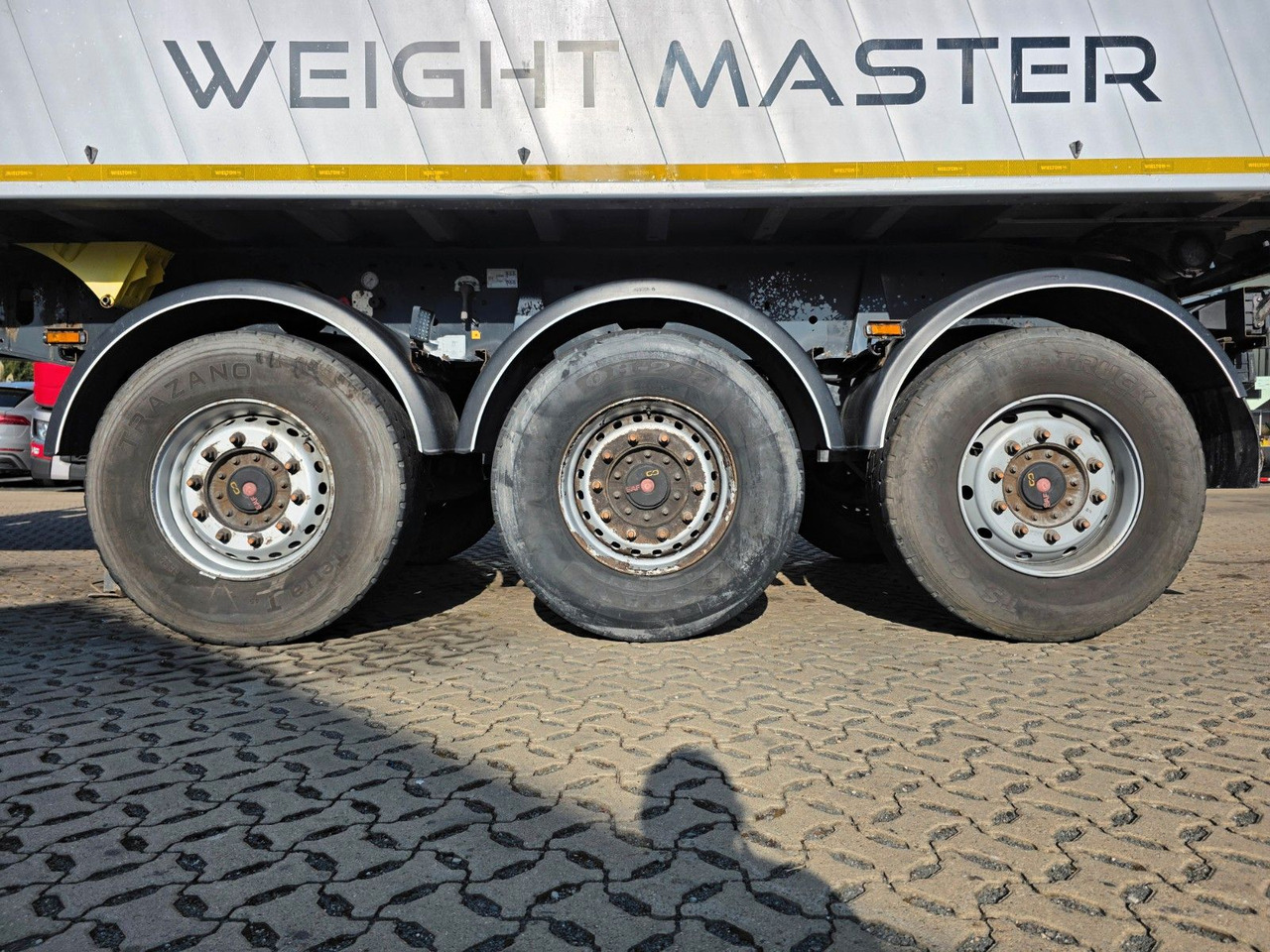 Tipper semi-trailer Wielton NW-3 / Liftachse: picture 18