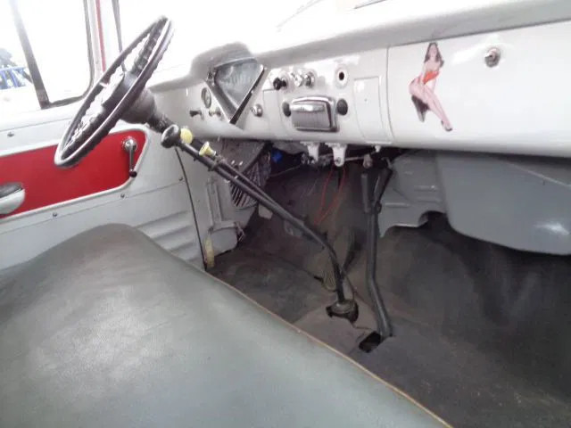 Tow truck Chevrolet 4 TONNER: picture 10