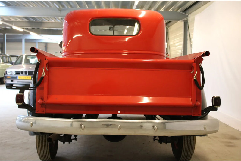 Chevrolet Pick Up Deluxe - Pickup truck: picture 4 Chevrolet Pick Up Deluxe - Pickup truck: picture 4