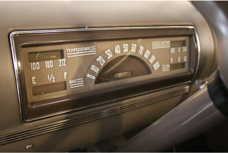 Leasing of Chevrolet Pick Up Deluxe Chevrolet Pick Up Deluxe: picture 8 Leasing of Chevrolet Pick Up Deluxe Chevrolet Pick Up Deluxe: picture 8