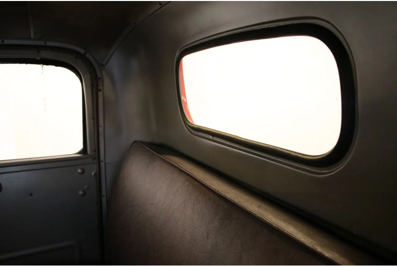 Leasing of Chevrolet Pick Up Deluxe Chevrolet Pick Up Deluxe: picture 9 Leasing of Chevrolet Pick Up Deluxe Chevrolet Pick Up Deluxe: picture 9