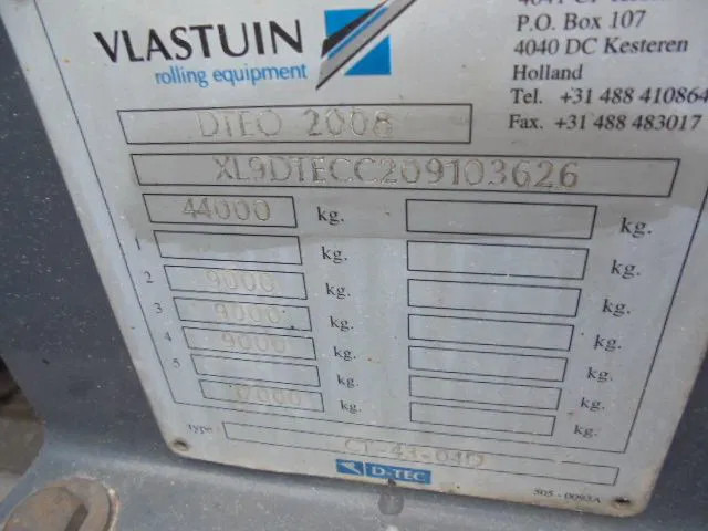 Container transporter/ Swap body semi-trailer D-Tec CT-53-04D: picture 13