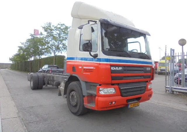 DAF CF 250 NL TRUCK - Cab chassis truck: picture 3 DAF CF 250 NL TRUCK - Cab chassis truck: picture 3