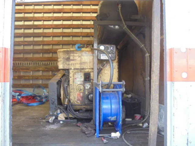 DAF LF 45 150 NL TRUCK SERVICE TRUCK SERVICE TRUCK MET COMPRESSOR - Box truck: picture 2 DAF LF 45 150 NL TRUCK SERVICE TRUCK SERVICE TRUCK MET COMPRESSOR - Box truck: picture 2