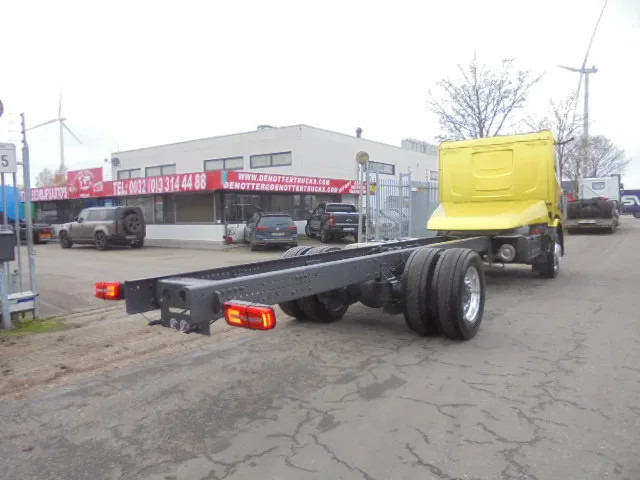 DAF XD 310 NEW UNUSED DEMO - Cab chassis truck: picture 4 DAF XD 310 NEW UNUSED DEMO - Cab chassis truck: picture 4