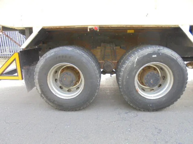 Leasing of Diversen FOTON DAIMLER TX 3234 6X4 FOTON DAIMLER TX 3234 6X4 Diversen FOTON DAIMLER TX 3234 6X4 FOTON DAIMLER TX 3234 6X4: picture 7
