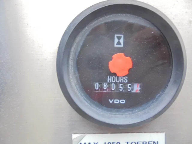 Vacuum truck Ginaf X 4243 TS 8X4 NL TRUCK: picture 19
