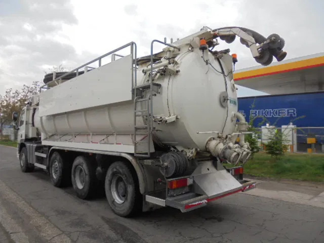 Vacuum truck Ginaf X 4243 TS 8X4 NL TRUCK: picture 18